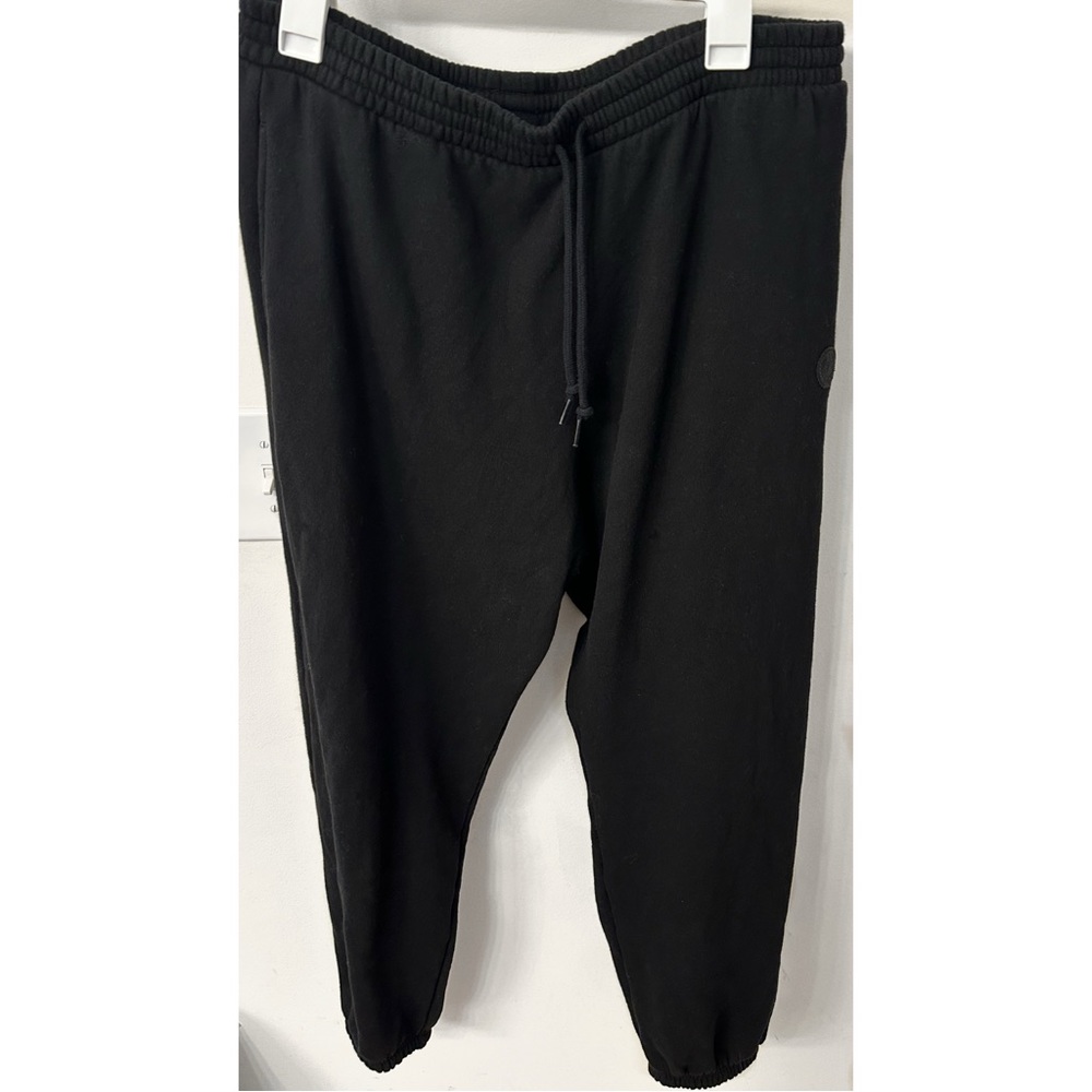 NWOT PINK Victoria’s Secret premium fleece slim joggers